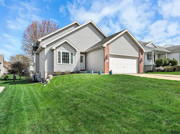 5318 Celebration Pkwy, Madison, WI 53718