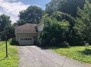 28 Franklin St, Dalton, MA 01226