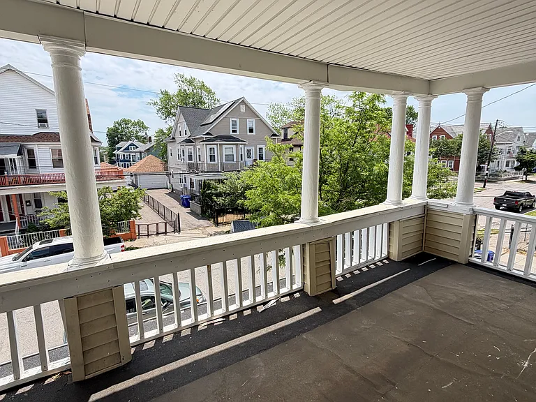75 Sumter St #2 — Photo 4
