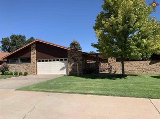 1708 Colonial Pkwy, Clovis, NM 88101