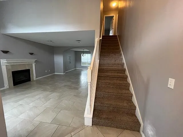 1175 Brompton Ct — Photo 32