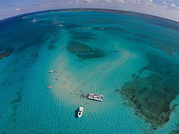 3rd image of 4 Paradise Pl