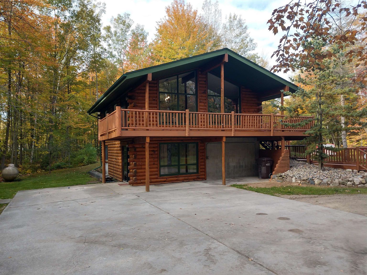 2582 N Carter Rd, Pinconning, MI 48650 Zillow