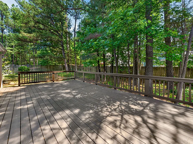 6804 Broome Bay Ct — Photo 31
