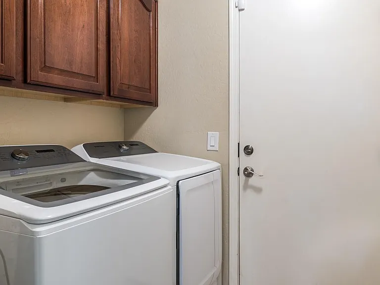 1628 E Canyon Creek Dr — Photo 8
