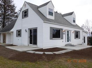 117 Geneva St, Beaver Falls, PA 15010
