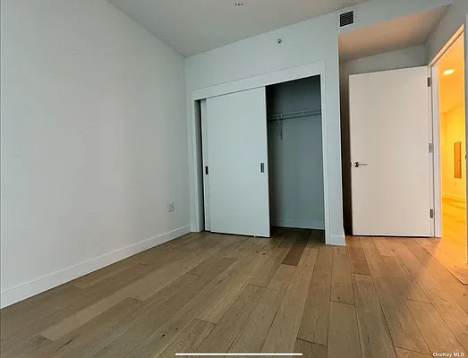 Sold by Chase Global Realty Corp | media 11