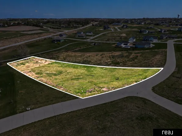 23004 Copper Ridge Rd, Gretna, NE 68028