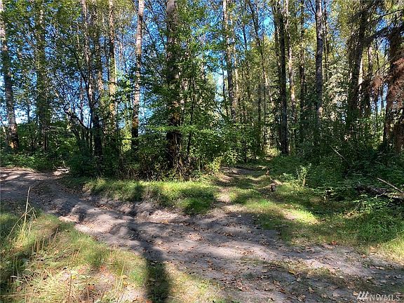 2nd image of 597 Cook Ferry Rd