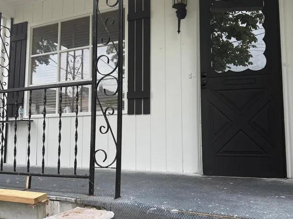 70 S Welles Ave, Kingston, PA 18704