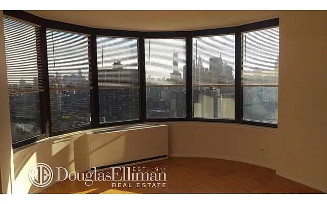 Rented by Douglas Elliman | media 8