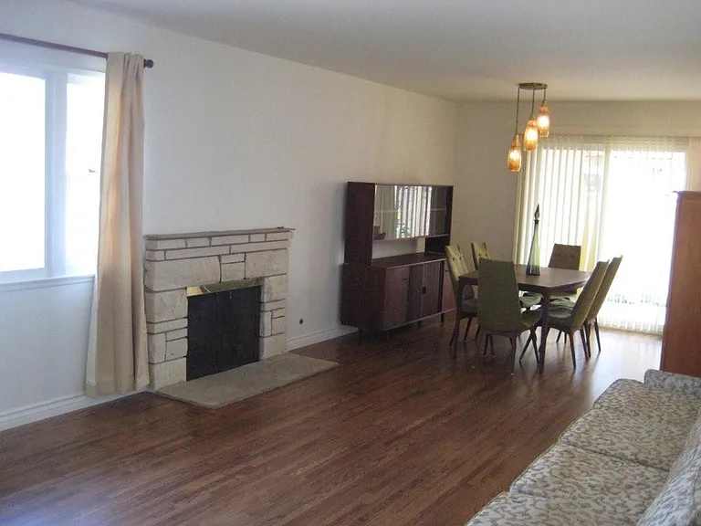 1924 W Willow Ave — Photo 9