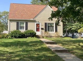 2200 W 7th St, Waterloo, IA 50702