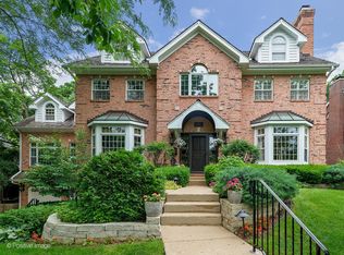 630 Forest Ave, Glen Ellyn, IL