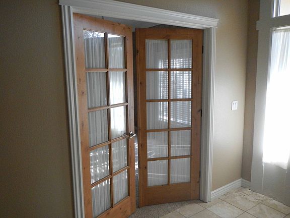 2nd image of 4167 N McKinley Park Ave