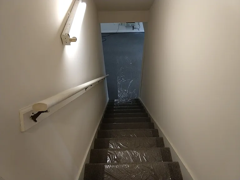 136 Trafalgar Ln — Photo 23