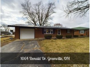 1064 Donald Dr, Greenville, OH 45331