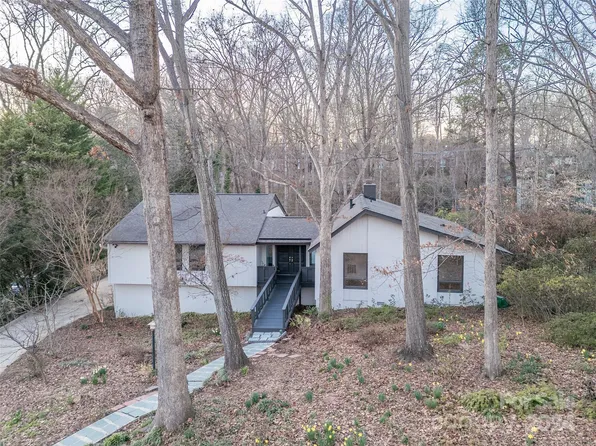 2600 Vardall Ct, Charlotte, NC 28226