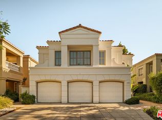 23216 Park Corniche, Calabasas, CA 91302