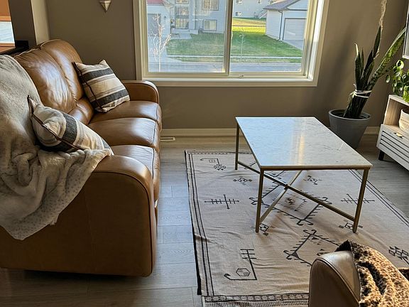 4th image of 6786 Gaillardia Dr NW