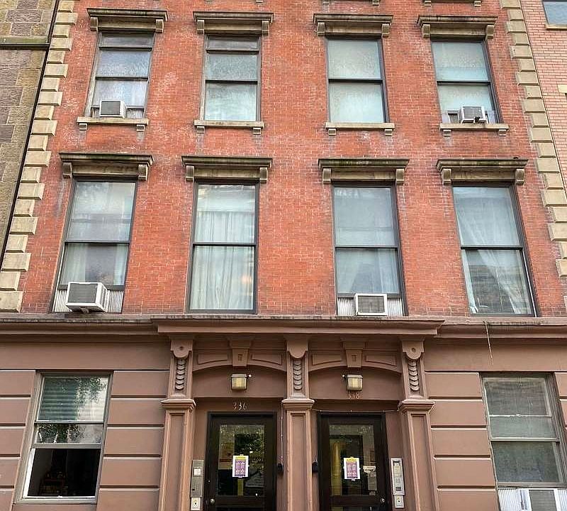 1st image of 336 W 14th St APT 1A