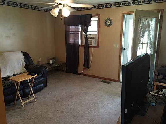 4th image of 234 Sinclair Ave
