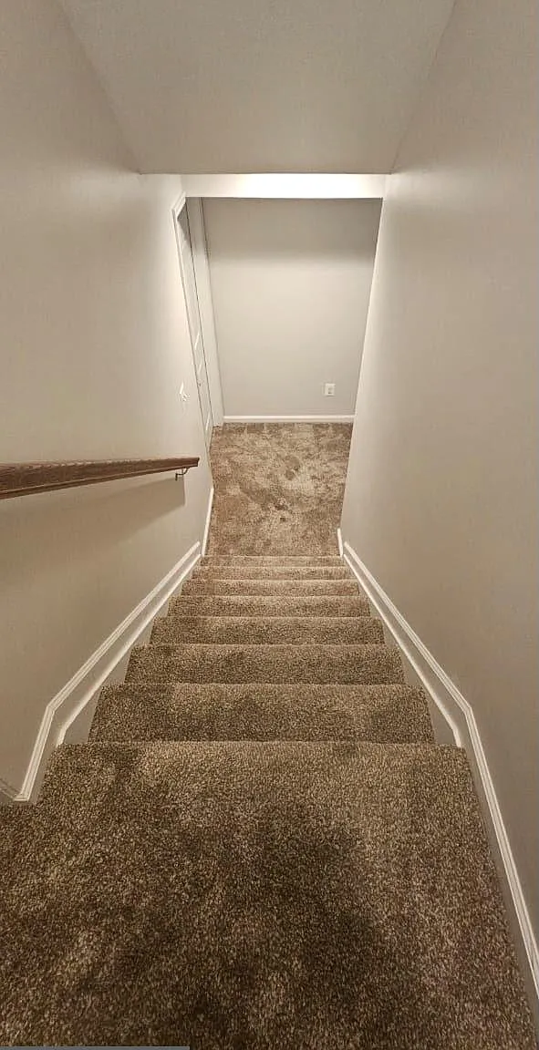 4 bed, 3.5 bath, 3000 sqft, $3,900 — Photo 3