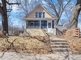 807 Delaware Ave, Saint Paul, MN 55107