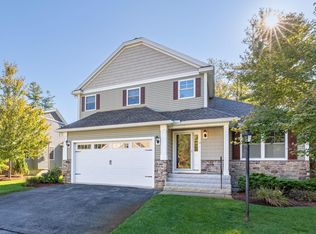 2 Renaissance Circle, Salem, NH 03079