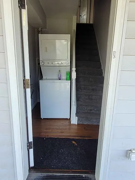 522 Ridge Ave #2 — Photo 1