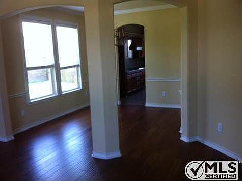 1st image of 412 McKinley St