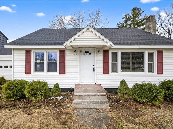 5632 W Circle Dr, Cicero, NY 13039