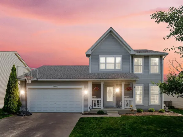 2032 Matthew Dr, Montgomery, IL 60538