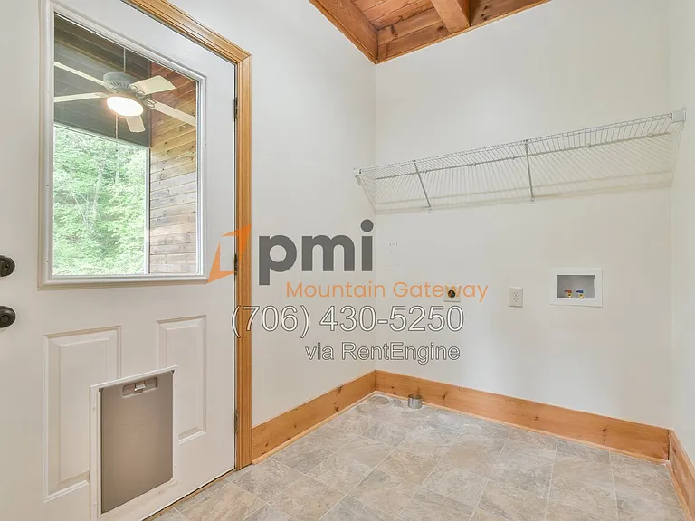 327 Jess Hunt Rd — Photo 16