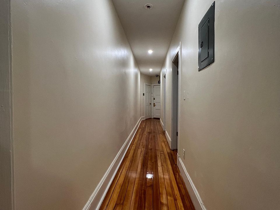 132 Oxford St Cambridge MA Zillow