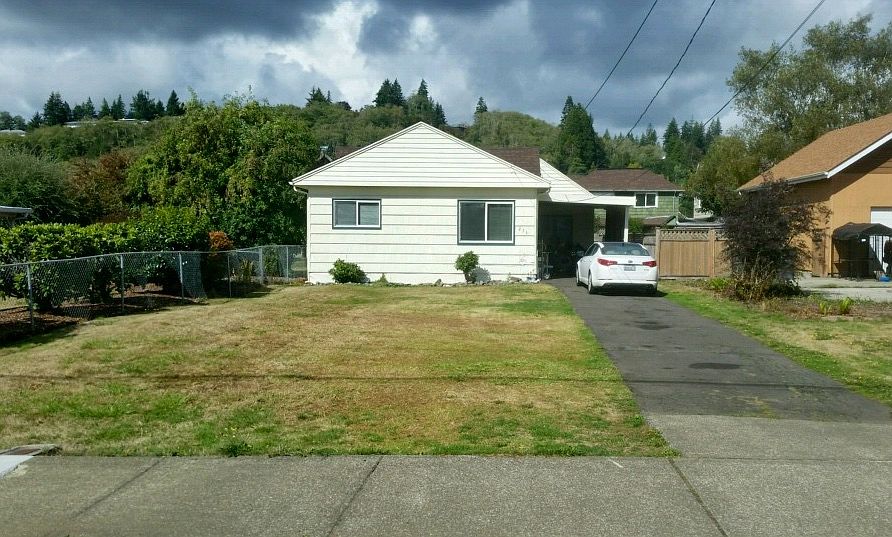 1st image of 233 Emerson Ave
