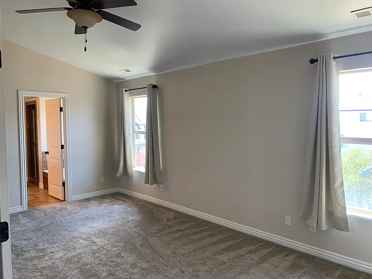 1240 S 780th St W — Photo 3