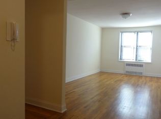64-20 Saunders St #506, Rego Park, NY 11374