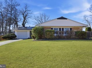 30 Tipton Ln, Willingboro, NJ 08046