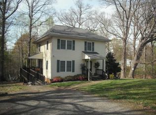 2520 Proffit Rd, Charlottesville, VA 22911