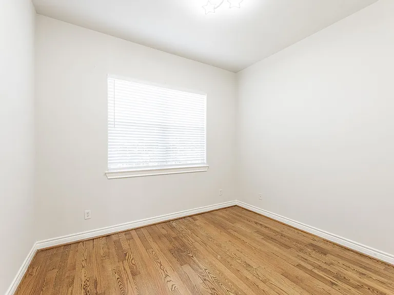 2616 Starboard Point Dr — Photo 24