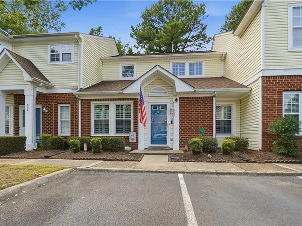 504 Tunnel Ct, Chesapeake, VA 23320