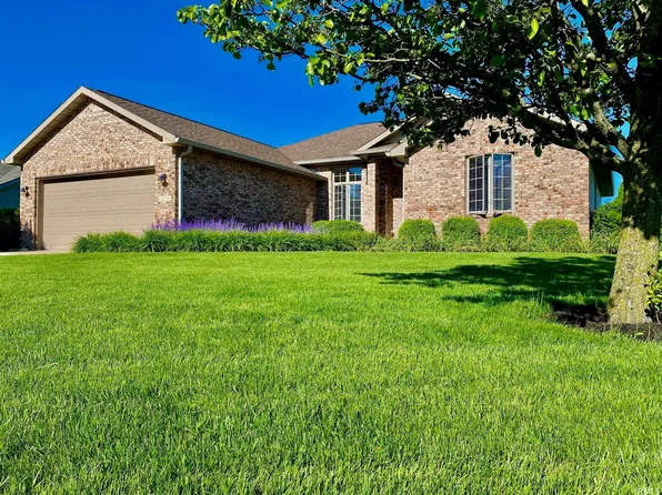 3108 S Paule Dr, Yorktown, IN 47396