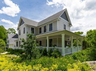 29 Locust Grove Rd, Rhinebeck, NY 12572