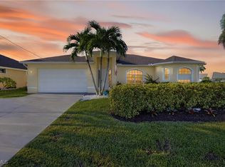 2606 Beach Pkwy W, Cape Coral, FL 33914