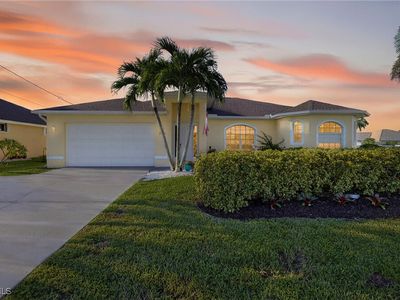 2606 Beach Pkwy W, Cape Coral, FL, 33914