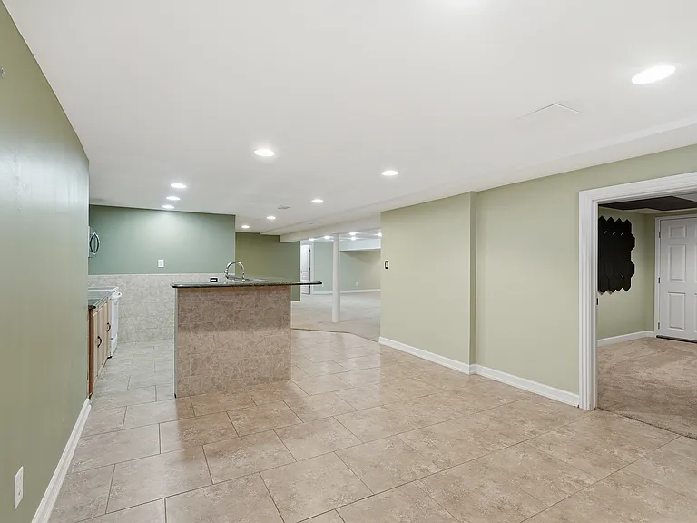 13697 Silent Woods Dr — Photo 30