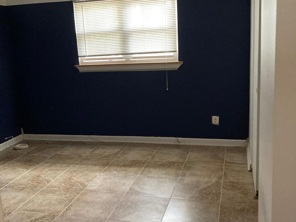 2nd image of 12 President St #2