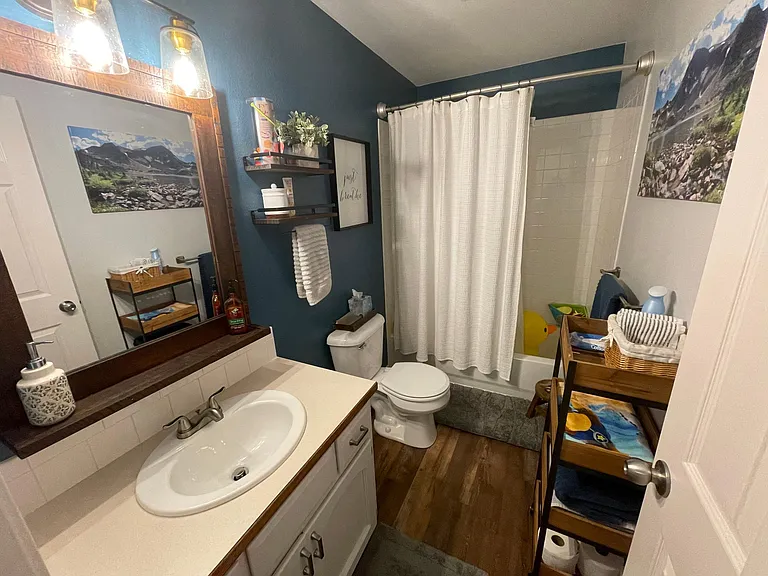 Updated second bathroom - full bath