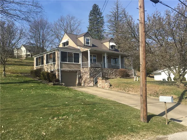 610 Circle Dr, Belle Vernon, PA 15012